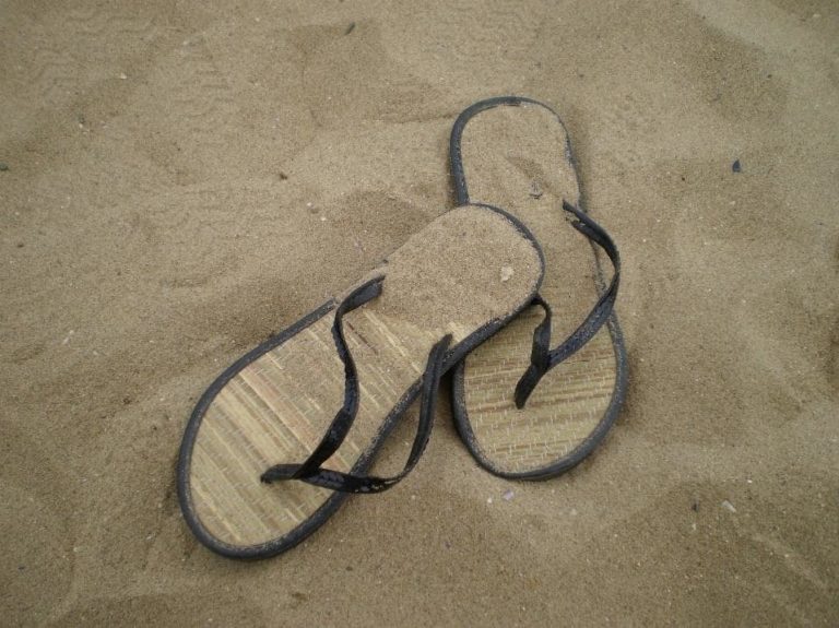 Are Minimalist Shoes Is Good For Flat Feet?