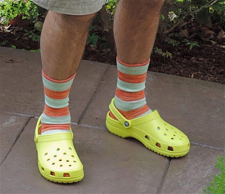 What Are Crocs And How To Loosen Crocs Shoes?